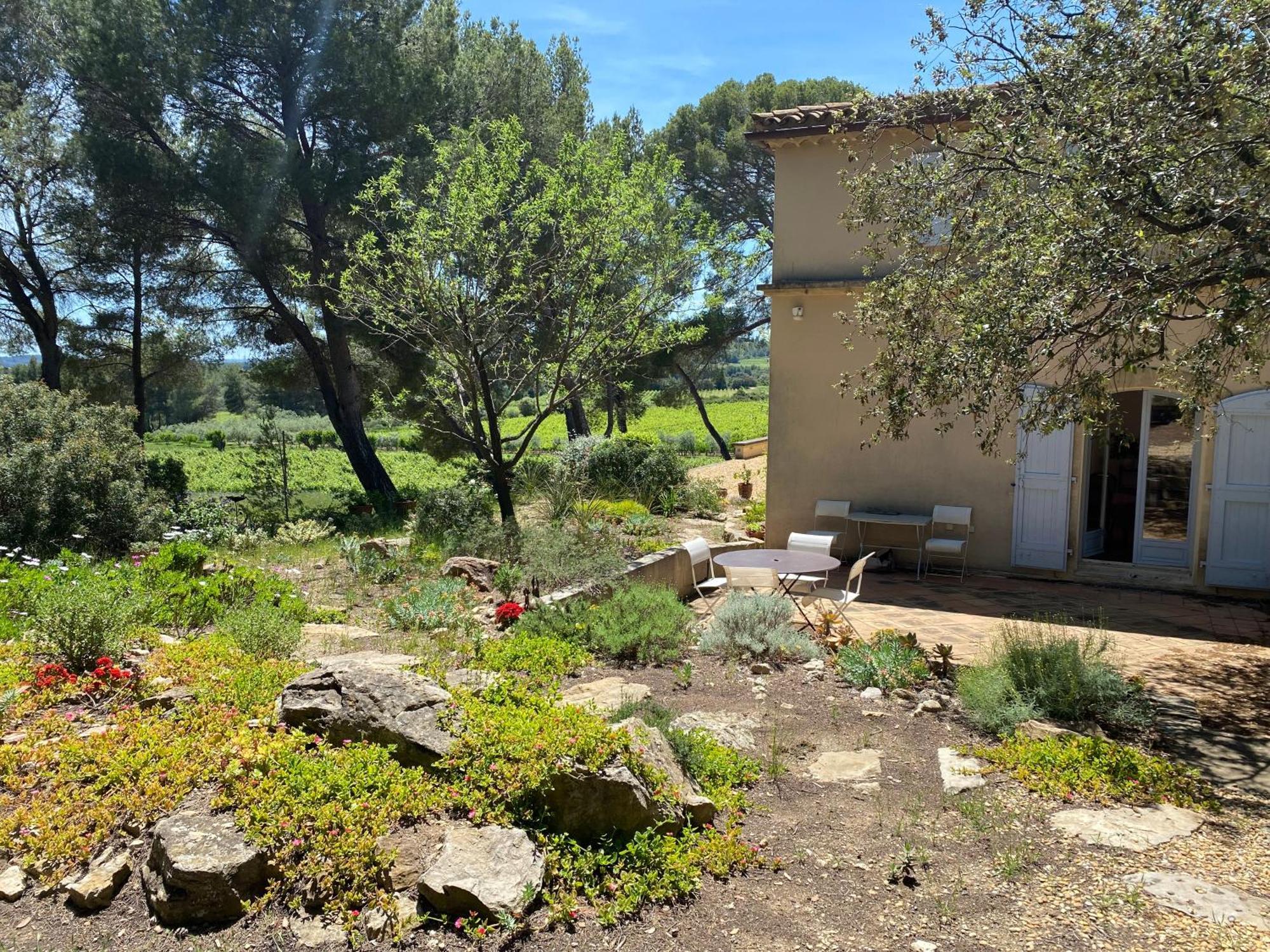 Bed and Breakfast Domaine De Fondouce Villeveyrac Esterno foto